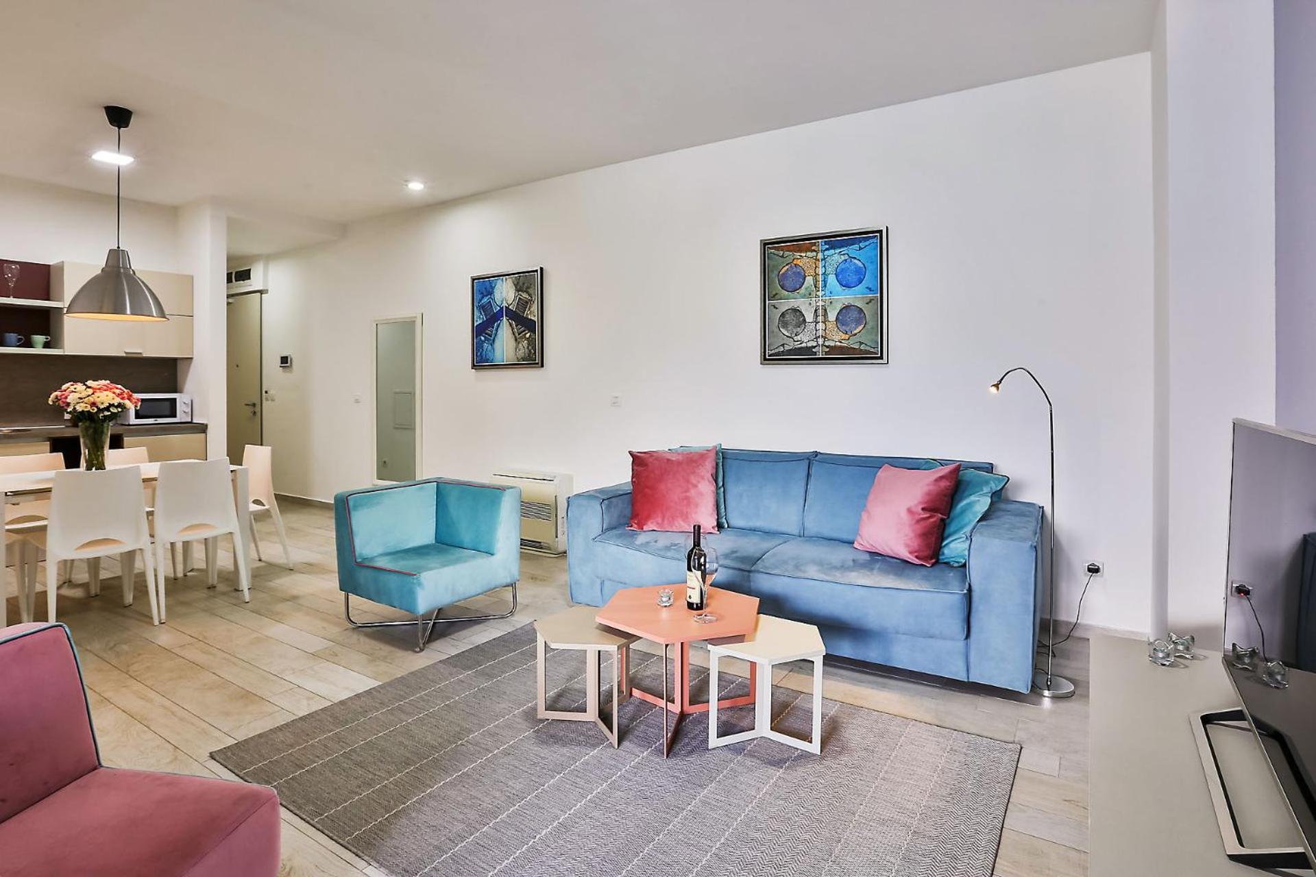 Royal Gardens Paradise Aparthotel 4*
