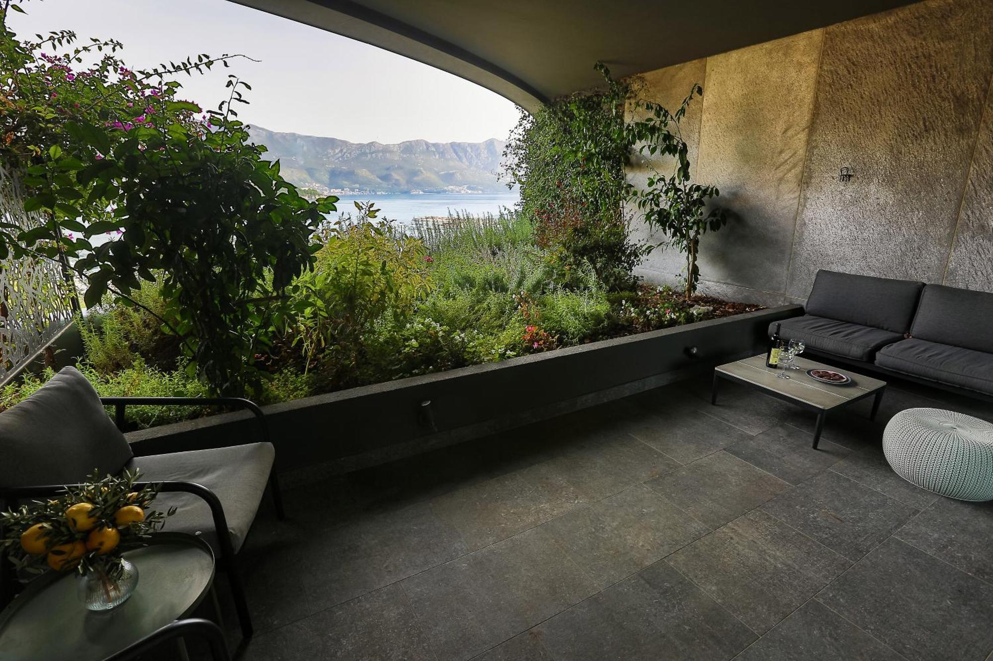 Aparthotel Royal Gardens Paradise 4*