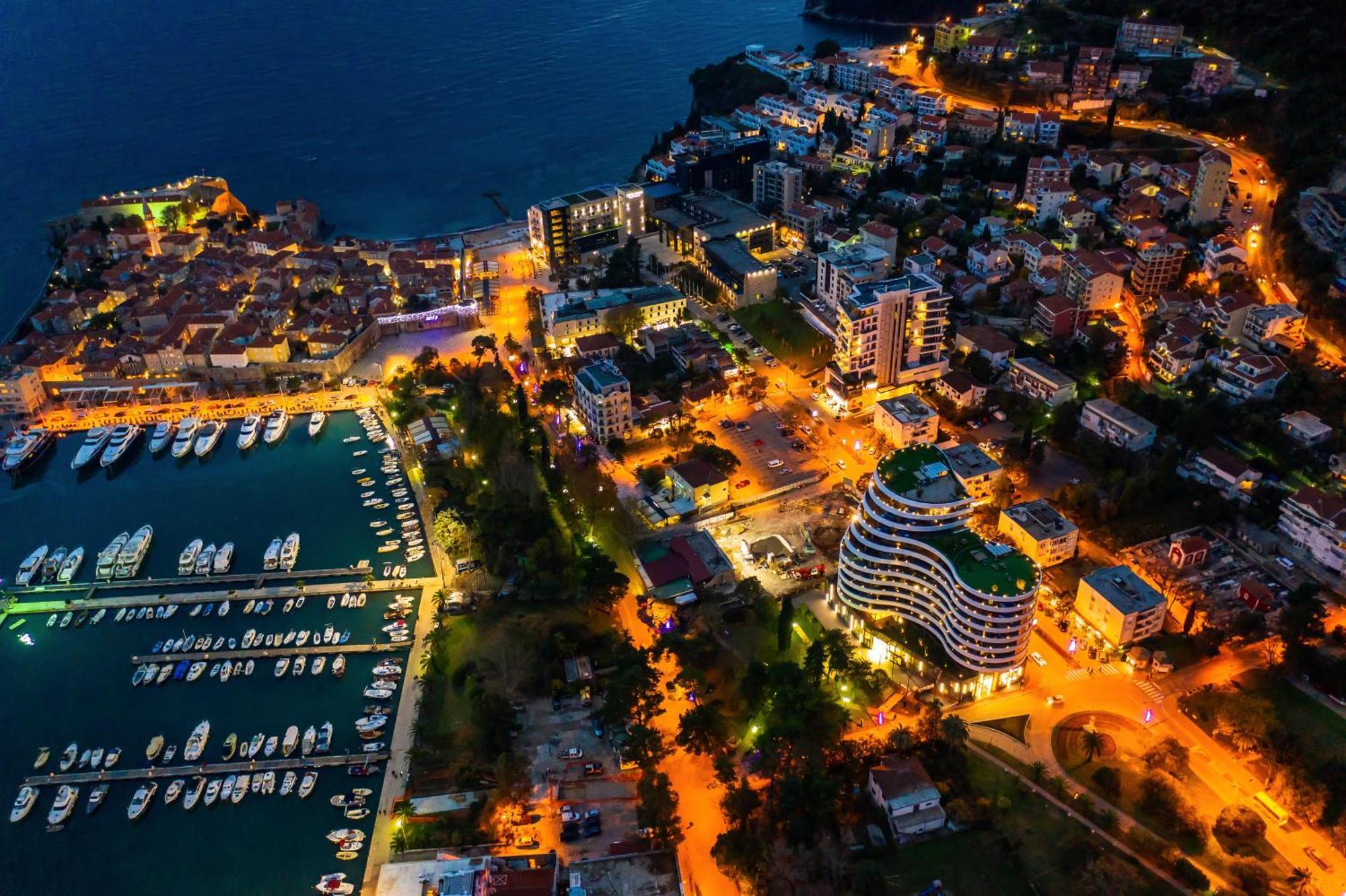 Aparthotel Royal Gardens Paradise Budva